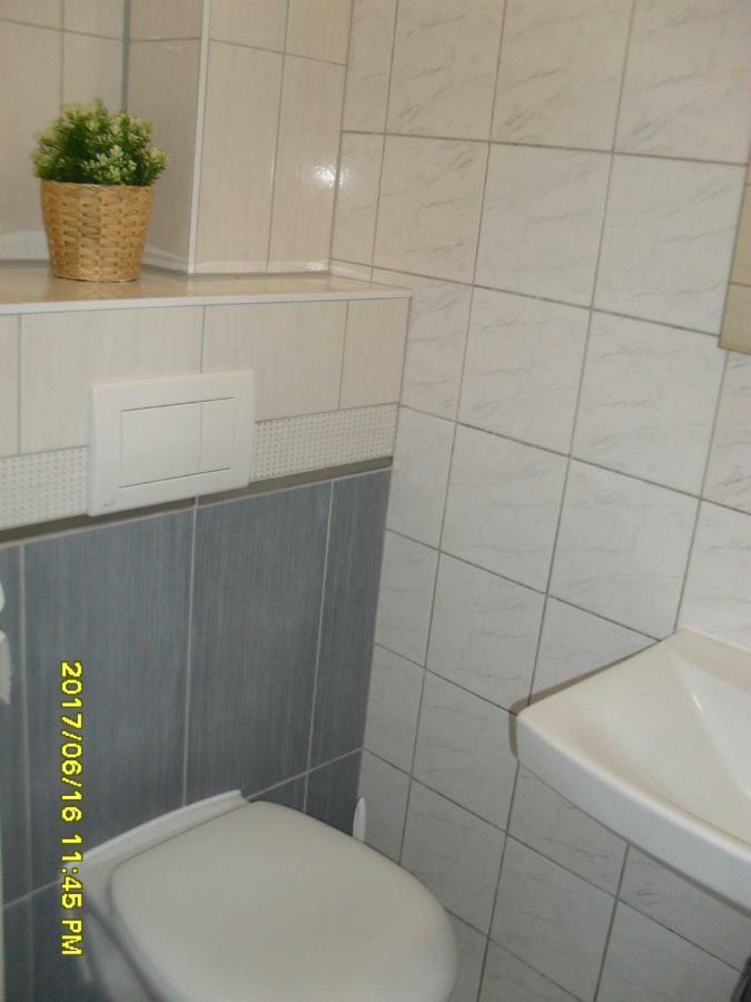 Hotel Fortuna Senec Exteriör bild